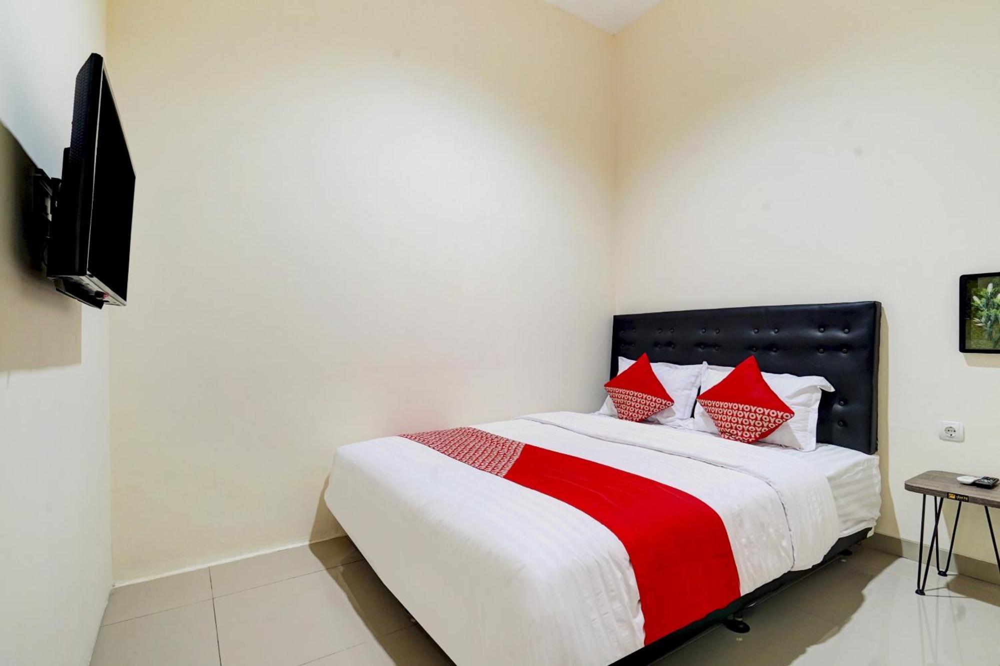 Super Oyo 90778 River Inn Malioboro Yogyakarta Ngoại thất bức ảnh
